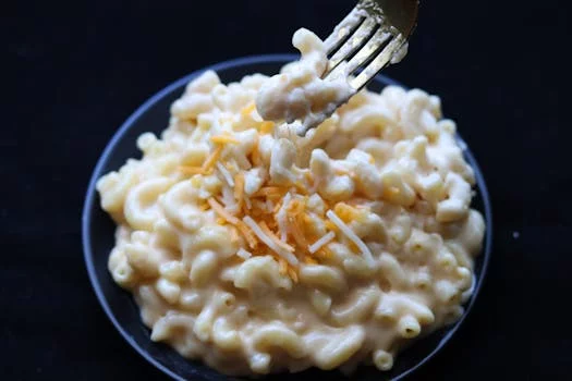 mac and cheese creamy comfort food